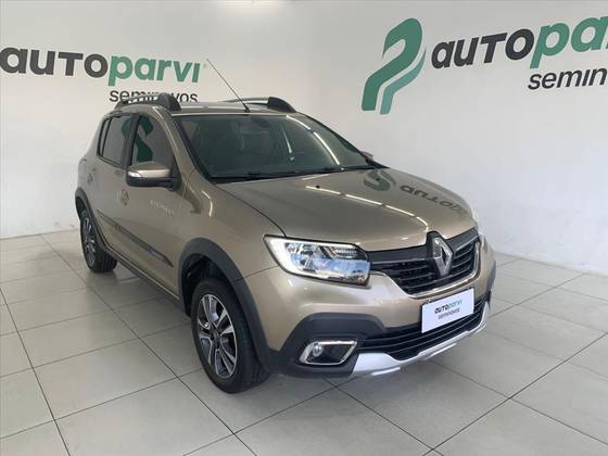 RENAULT SANDERO 1.6 16V SCE FLEX STEPWAY DYNAMIQUE MANUAL RENAULT SANDERO 1.6 16V SCE FLEX STEPWAY DYNAMIQUE MANUAL